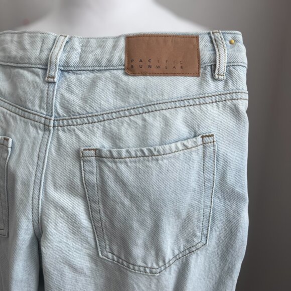 PacSun Casey Light Indigo Ripped Knee Low Rise Baggy Jeans Size 25x29 - Picture 7 of 9